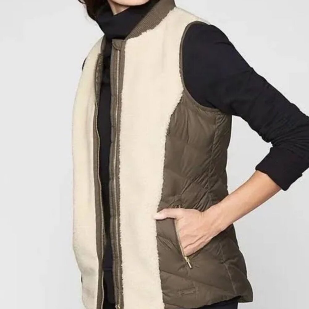 Athleta Responsible Down Tundra Vest size XXS